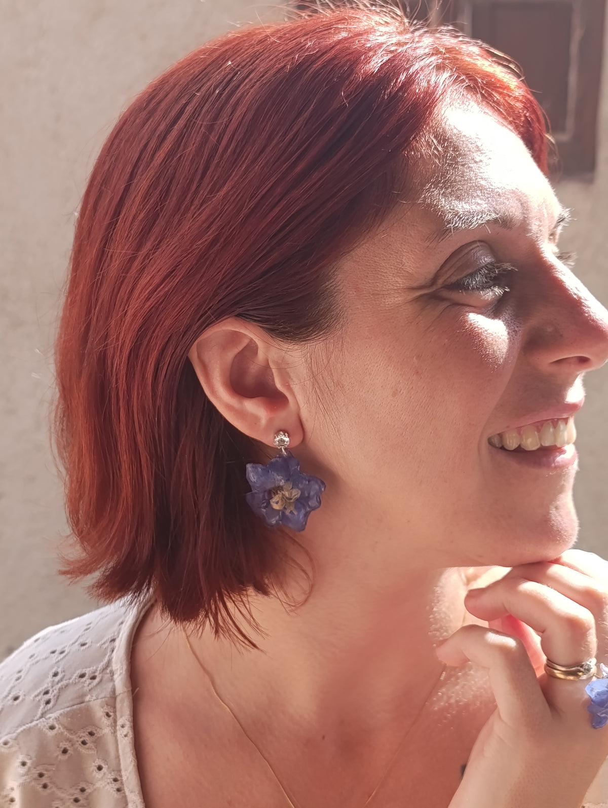 Orecchini Delphinium con zircone