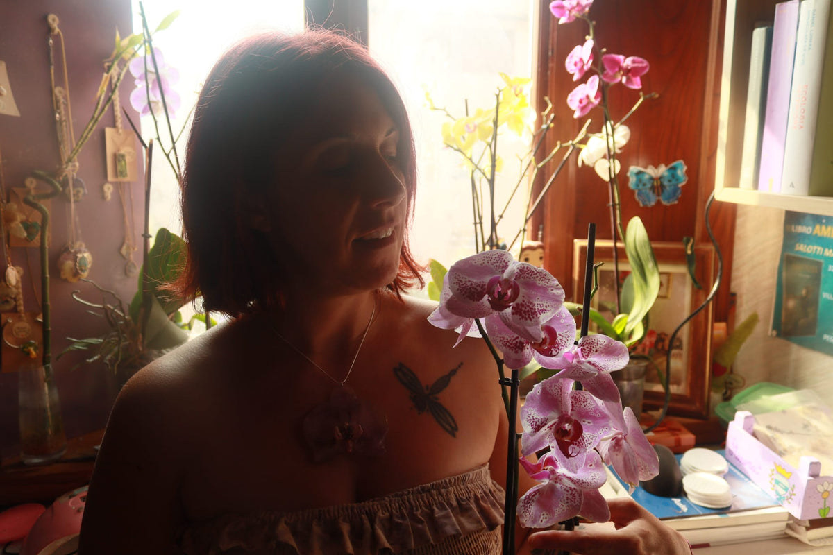 Collana Phaleonopsis grande filo di argento 925/ orchidee di Lucca