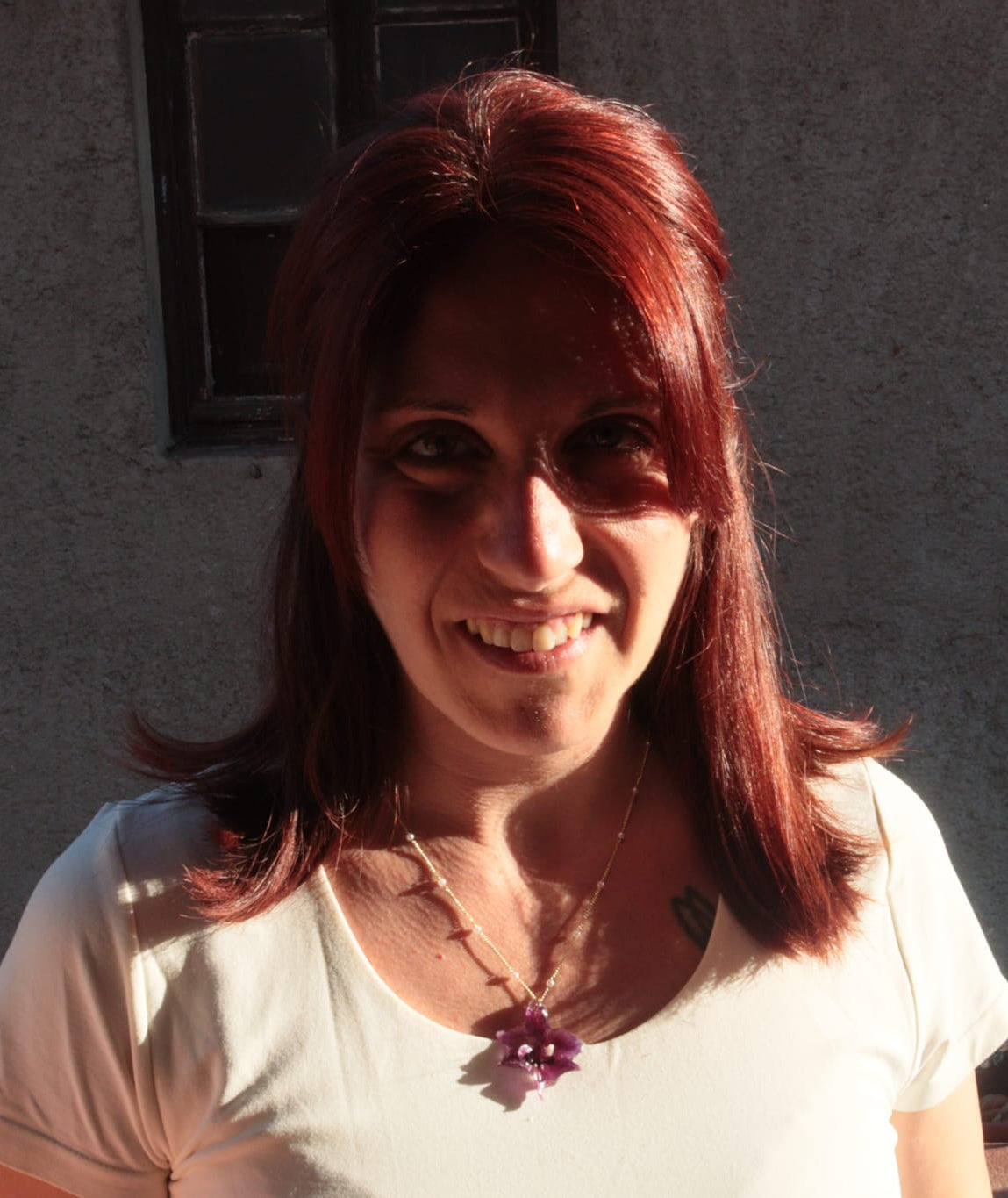 Collana Dorata con Perle Cruelty Free e Orchidea Mini – Fatta a Mano