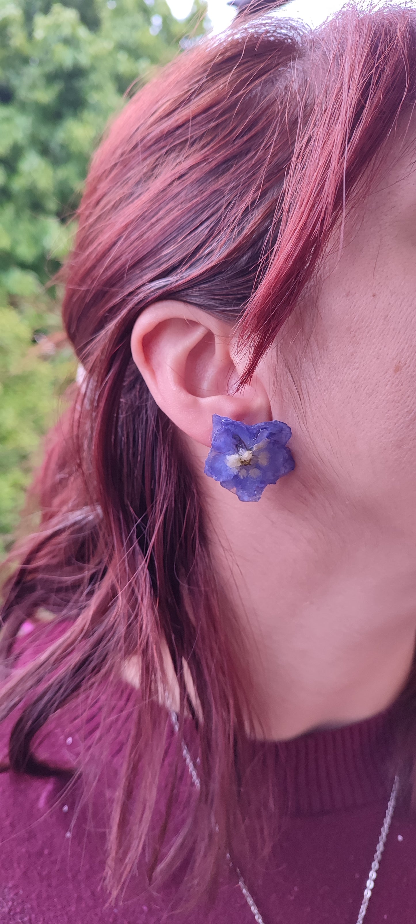 Orecchini Delphinium lobo- fiore vero e resina