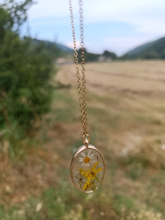 Collana ricordo di Giugno- fiori Veri di campo