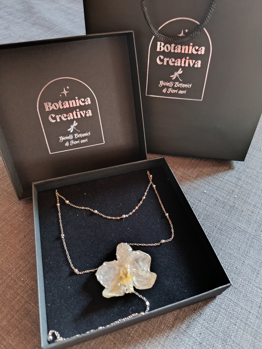 Collana Orchidea bianca| fatta a mano