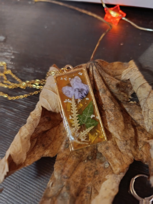 Collana Ciclamino d'Autunno| fiori veri di Lucca