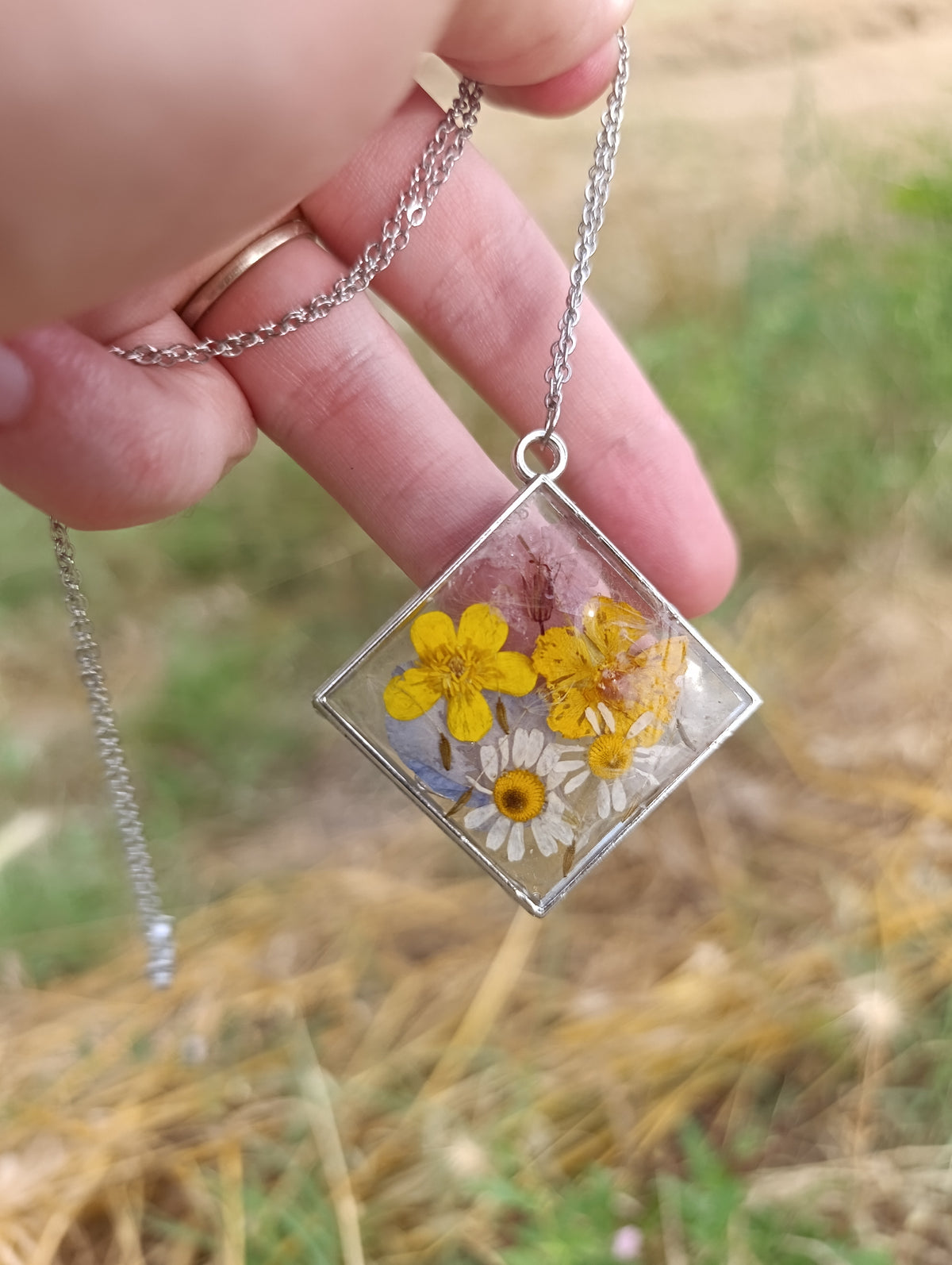 Giugno per sempre - collana Fiori veri