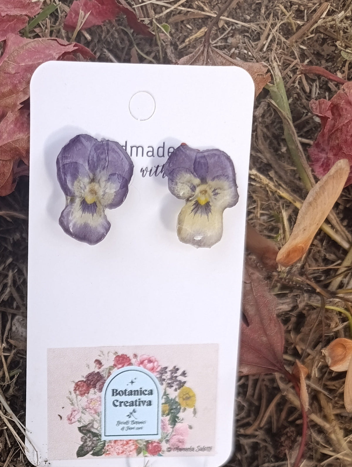 Orecchini lobo viola del pensiero